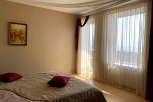 квартира за адресою Паркова вул., 48