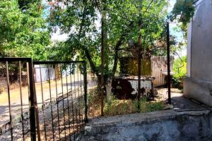 будинок за адресою центральна