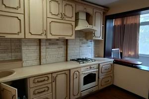квартира за адресою Айвазовського вул., 11б