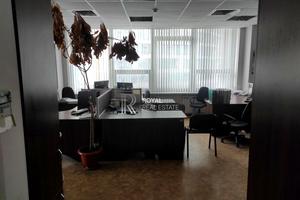 комерційна за адресою Кудрявський узвіз, 7