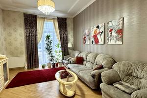 квартира за адресою Івана Богуна вул., 7