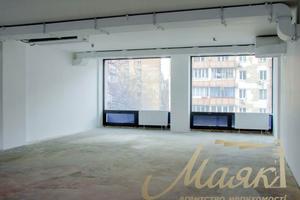 комерційна за адресою Саксаганського вул., 53/80