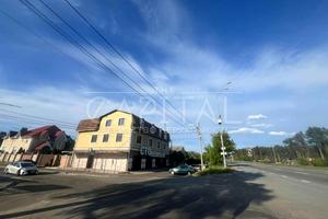 коммерческая по адресу Радистов ул., 2