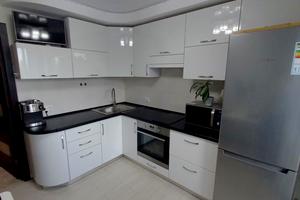 квартира за адресою Академіка Корольова вул., 20