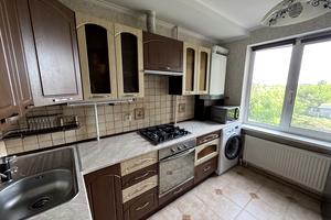 квартира по адресу Олени Теліги ул., 7/1