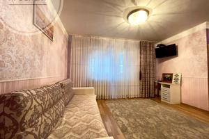 квартира за адресою Воскресенська вул., 13б