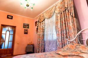 будинок за адресою 42-га Садова вул.