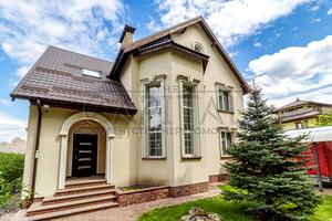 дом по адресу Максима Рильського ул.