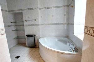 комерційна за адресою Французький бульв., 11