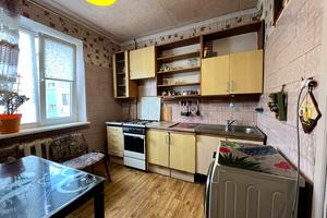 квартира за адресою Лісового вул., 25