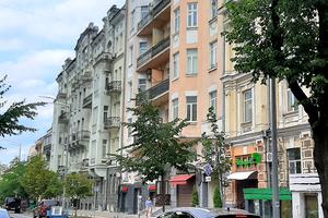 коммерческая по адресу Евгения Чикаленко ул. (Пушкінська), 23б