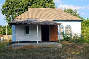 будинок за адресою с. Сотниківка, Миру вул.