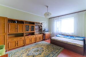 квартира за адресою Червоної Калини просп. (Володимира Маяковського), 11