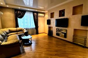 квартира по адресу Драгоманова ул., 31-Б