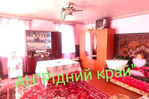 дом по адресу с. Новоселовка, Центральна