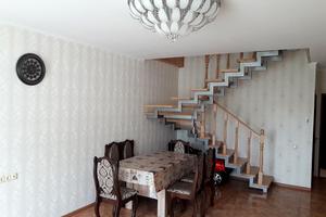 будинок за адресою Кедрова
