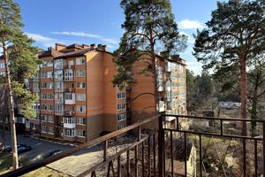 квартира за адресою Кленова вул., 2а/2
