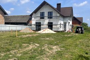 будинок за адресою Польова
