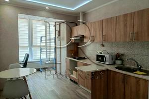 квартира за адресою Леоніда Каденюка вул., 18