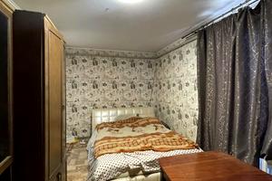 будинок за адресою с. Алтестове, Тенистая