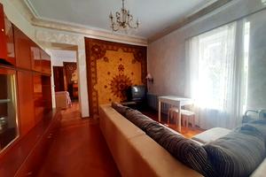 будинок за адресою Саксаганського вул., 1