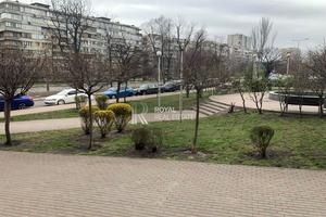 комерційна за адресою Вишгородська вул., 45/2