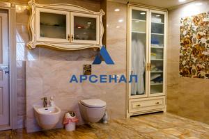 будинок за адресою Університетська вул.