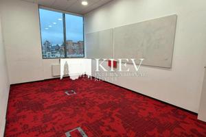 комерційна за адресою Князів Острозьких вул. (Московська), 32