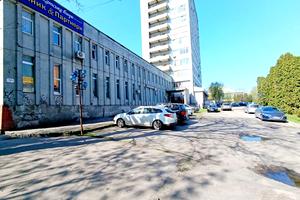 комерційна за адресою Героїв Майдану вул. (Театральна), 10