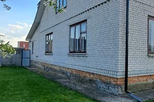 дом по адресу Поповича ул., 36