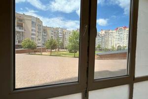 квартира за адресою Лазурна вул., 5