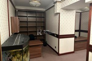 коммерческая по адресу Костёльная ул., 4