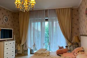 будинок за адресою Центральна вул.