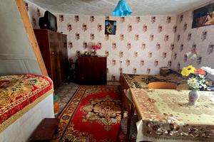 будинок за адресою миру