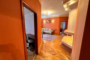 квартира за адресою Дорошенка вул., 5