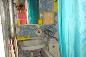 квартира за адресою Перемоги просп., 72