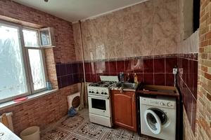 квартира за адресою Ладозька вул., 40