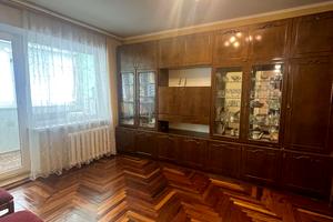 квартира за адресою Ладозька вул., 36-А