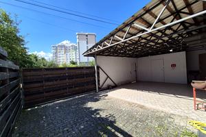 будинок за адресою Петра Дорошенка вул., 12/8