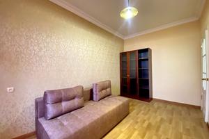 квартира за адресою Маріупольська вул., 13