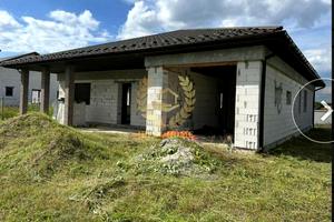 дом по адресу Польовий