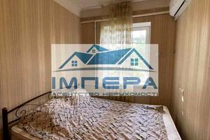 квартира за адресою Соборності вул. (Жовтнева), 70