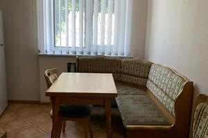 комерційна за адресою Хорива пров., 4