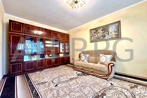 квартира за адресою Леоніда Бикова бульв., 10