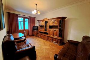 квартира за адресою Князів Острозьких вул. (Московська), 41/8