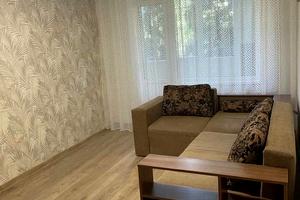 квартира за адресою Наукова вул., 15