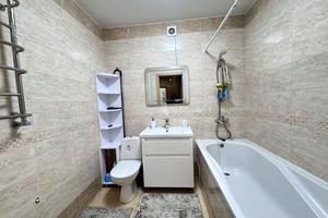 квартира за адресою Панаса Мирного вул., 11