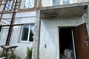будинок за адресою Романа Шухевича, 1