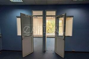комерційна за адресою Лук'янівська вул., 1