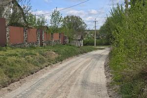 ділянка за адресою с. Малі Кошарища, Зарічна